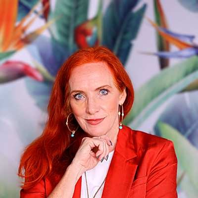 Wonder Wendy Farrell, Performer, Spokesperson & Fashion Advocate
